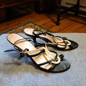 Black and white sandals with heals